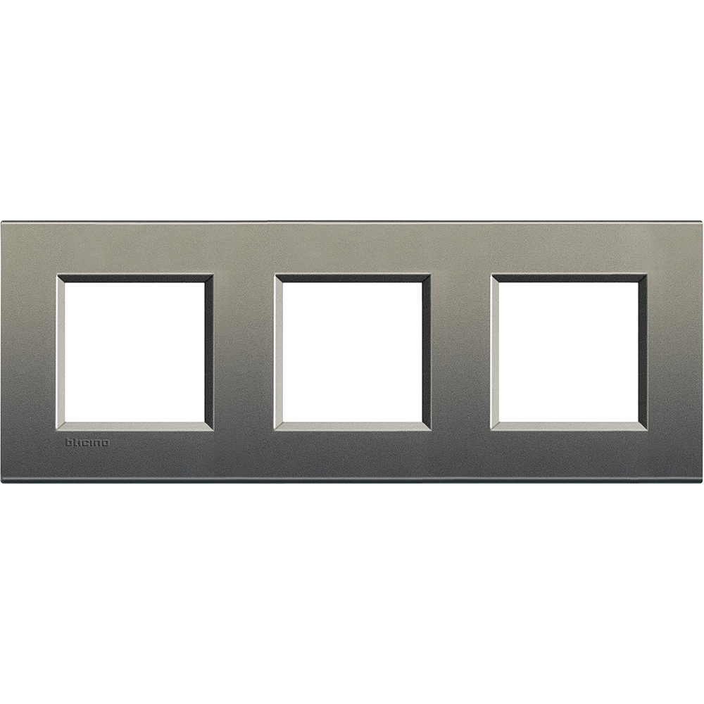 BTICINO - LNA4802M3AE Тройна рамка 3х2М avenue метална правоъгълна Livinglight