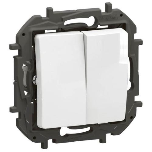 LEGRAND - Double intermediate switch 16A white Niloe New NP2020WH
