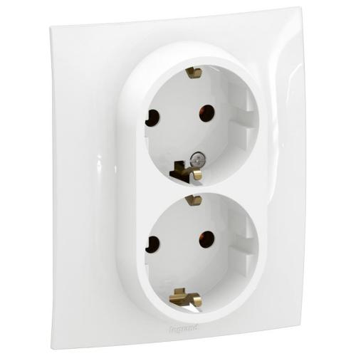 LEGRAND - Socket SCHUKO DOUBLE with child protection monoblock white Niloe New NP3130WH