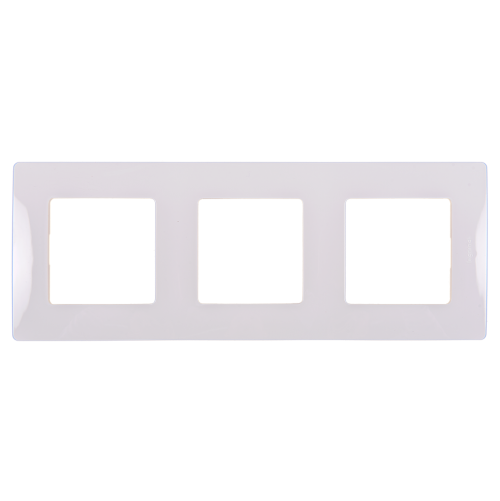 LEGRAND - Тройна рамка NILOE 665003 бяло