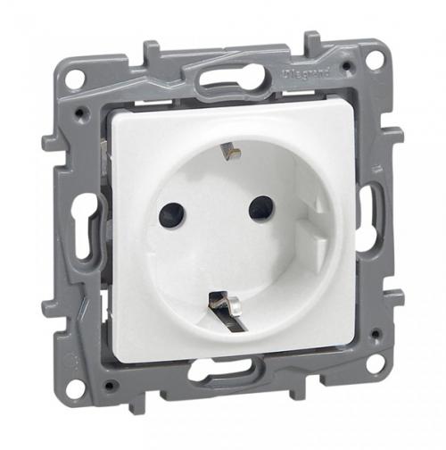 LEGRAND - 764529 Niloe Niloe German standard socket outlets with safety shutters white