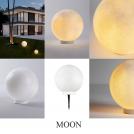 NOVA LUCE - Garden sphere with spike Ø30, H:30 cm.  9186717  MOON ⚡ LED E27 ⚡ 1x12W ⚡ 100-240V ⚡ IP65 ✴ White Fiber Resign