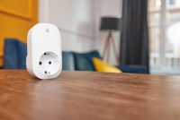SHELLY - Smart adapter plug 1x Schuko 16A with power metering Shelly Plug - 262047S (1)