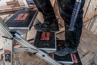 LITTLE GIANT - Стълба с противохлъзгащи широки стъпала SAFETY STEP макс 150кг 3 стъпала 10310BAEN (9)